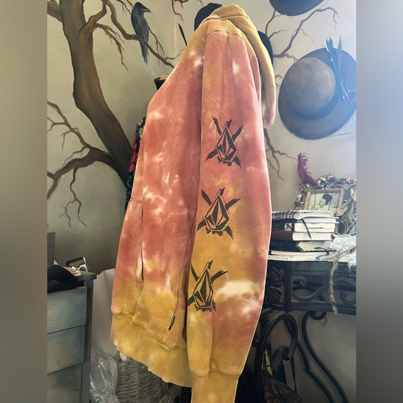 VOLCOM TIE DYE Hoodie - Picture 6 of 16